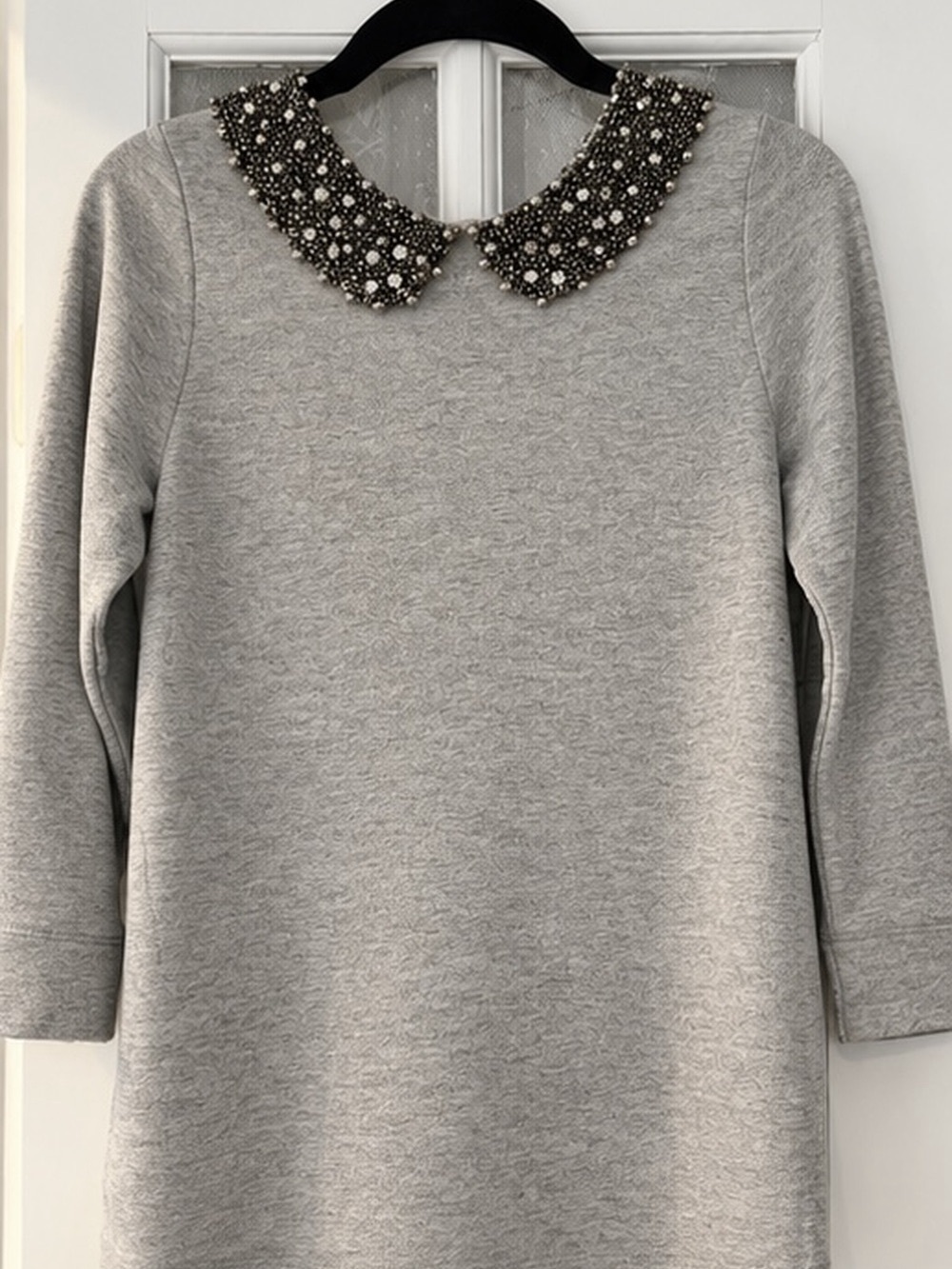 Anthropologie Gray Jeweled Beaded Peter Pan Collar Top Women’s Medium Rhinestone